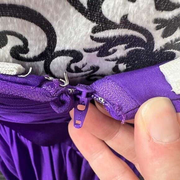 Xcite Extreme strapless fit n flare empire waist rhinestone evening dress. Sz 6 - Picture 9 of 11